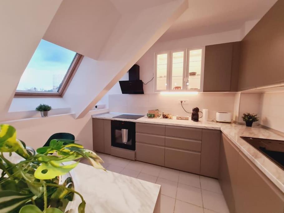 Bucharest Central B Apartment ภายนอก รูปภาพ