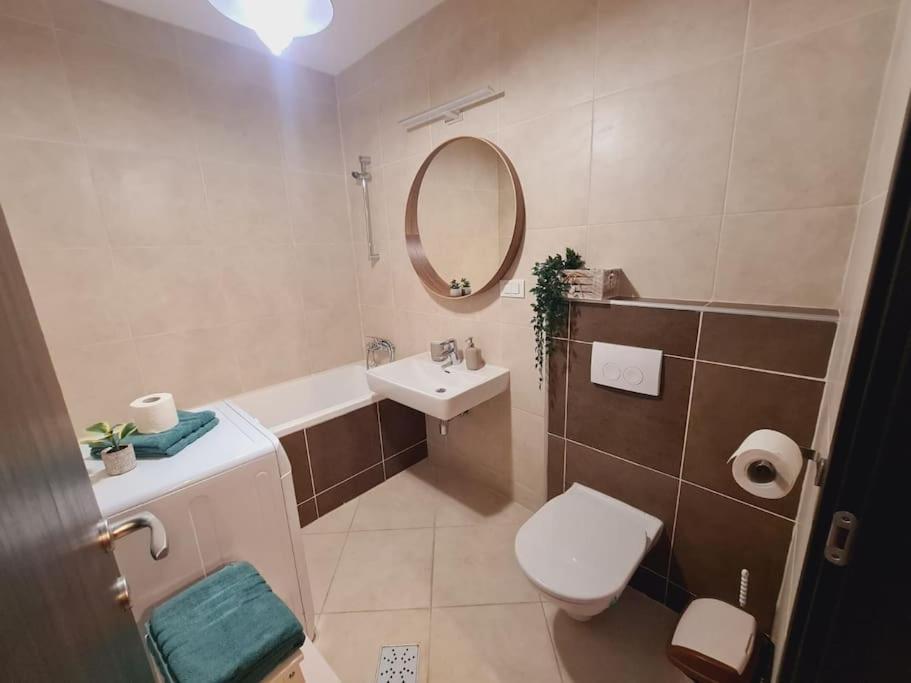 Bucharest Central B Apartment ภายนอก รูปภาพ