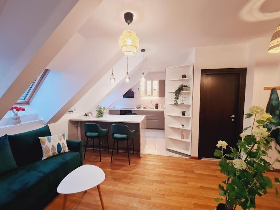 Bucharest Central B Apartment ภายนอก รูปภาพ